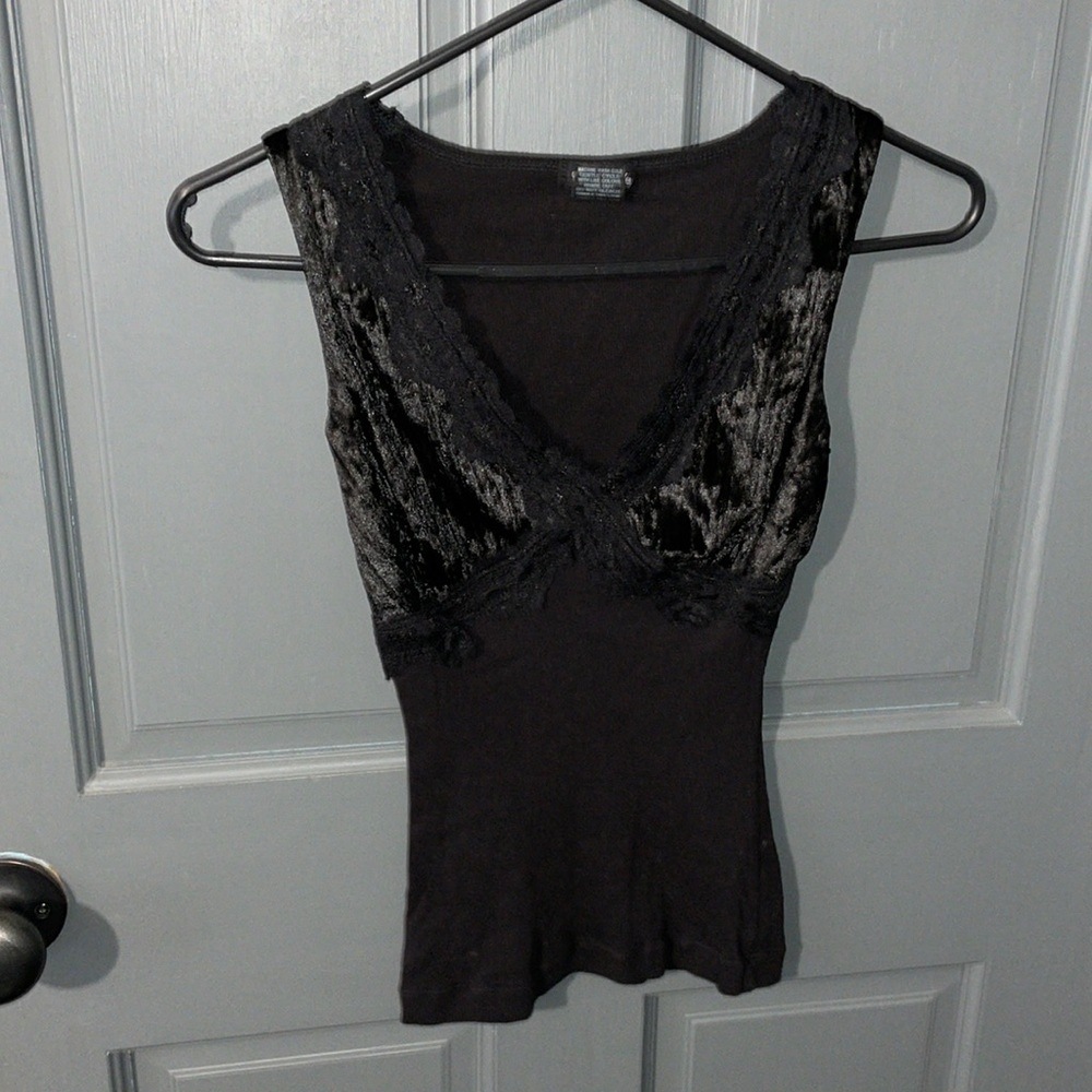 Velvet detail tank top